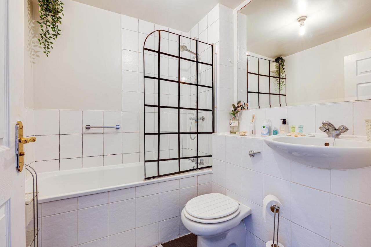 Cosy 2Br Modern Apt With Free Parking Liverpool Kültér fotó